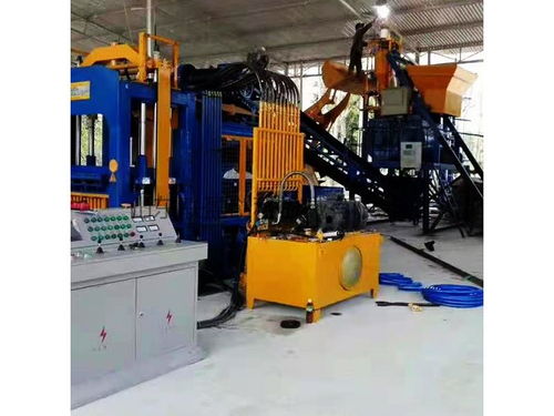 液壓砌塊成型磚機 從全自動到半自動的技術演進與創新應用